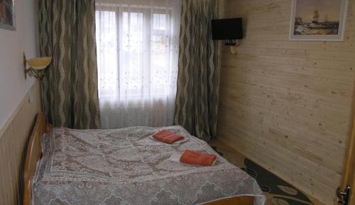 Twin Room with Bathroom