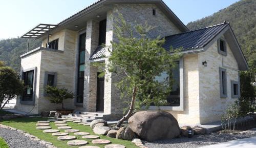 Standard Villa