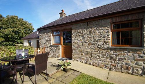 Two-Bedroom Holiday Home