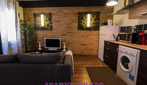 Two-Bedroom Apartment (4 Adults)