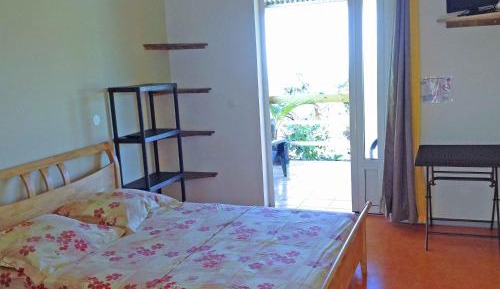 Quadruple Room with Private Bathroom