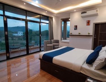 Double Room with Balcony