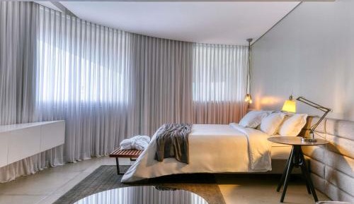 Junior King Suite
