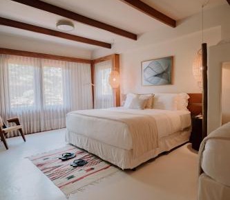 Suite with Garden View