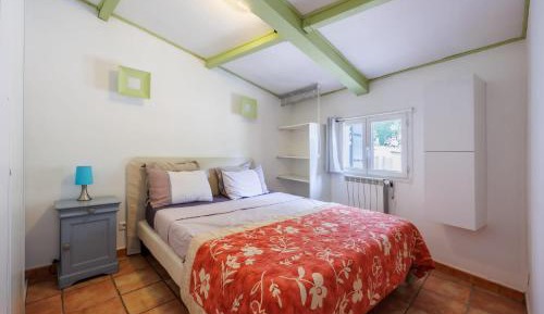 One-Bedroom House