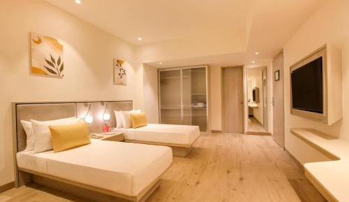 Superior King Room