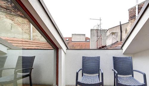 Three-Bedroom Apartment - High Floor