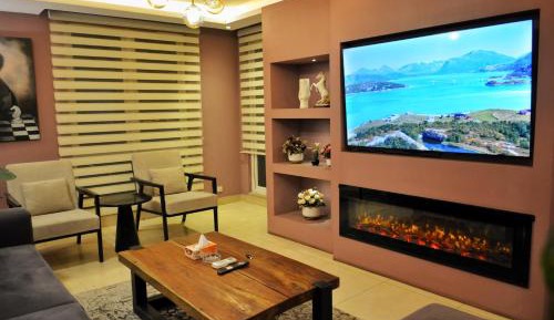 Three-Bedroom Premium Apartment with Balcony