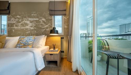 King Room with Balcony