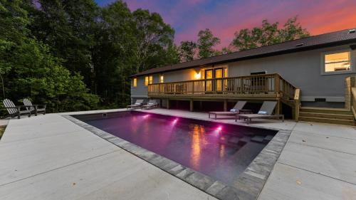 Seven-Bedroom House
