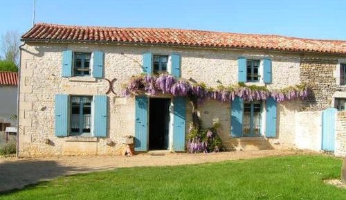 Holiday Home (8 Adults)