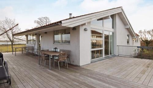 Six-Bedroom Holiday Home