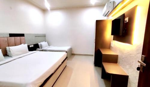 Executive Triple Room