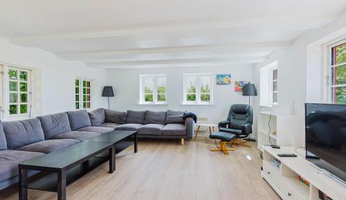 Four-Bedroom Holiday Home