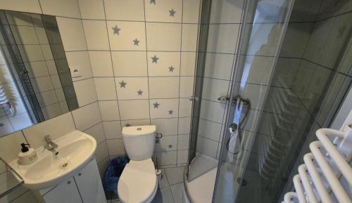 Triple Room with Private Bathroom