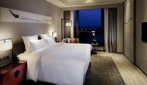 Executive King Bedroom with Lake View