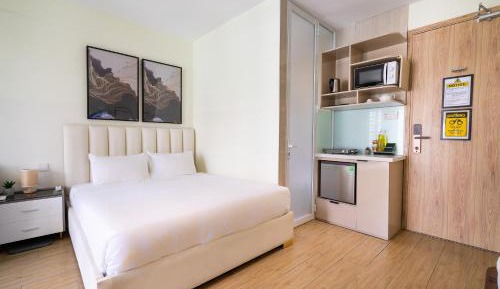 Junior Suite with Balcony
