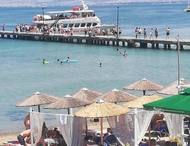 Deluxe Double Room with Side Sea View