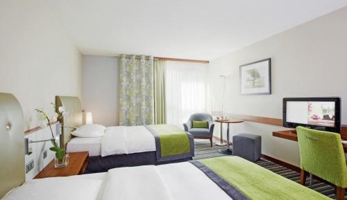 Classic Queen Room with Two Queen Beds