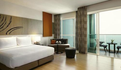 Junior King Suite with Sea View