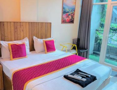 Suite with Balcony