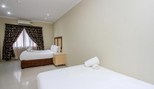 Deluxe Family Suite