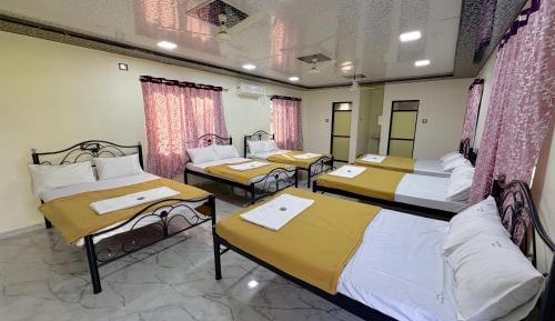 Classic Quadruple Room