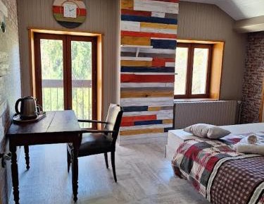 Standard Double Room with Shared Bathroom