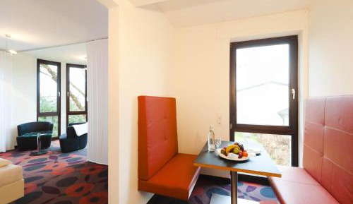 Junior Suite with Garden View