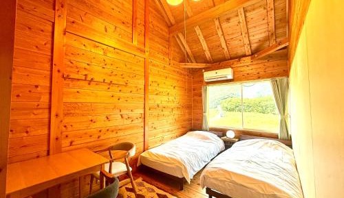 Twin Room with Shared Bathroom