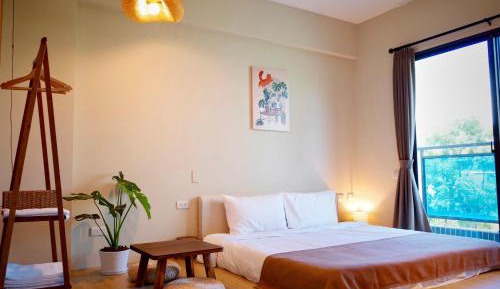 Queen Room with Balcony