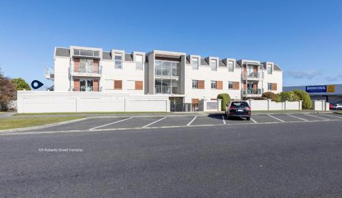 Two-Bedroom Apartment with Balcony