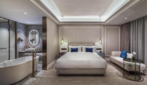 Executive King Room