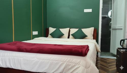 Double Room with Mountain View