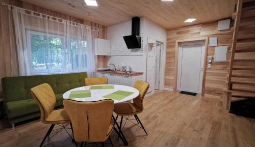 Apartment with Lake View