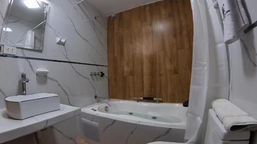 Standard Suite