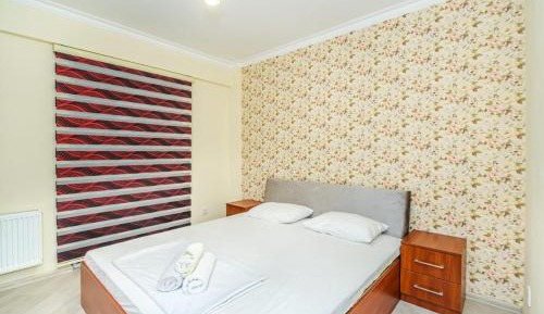 Two-Bedroom Apartment with Balcony and Sea View