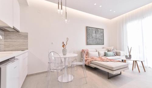 One-Bedroom Deluxe Apartment