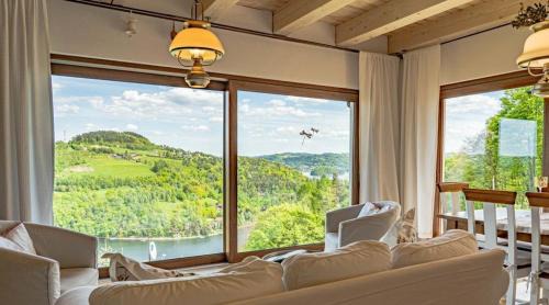 Four-Bedroom Holiday Home