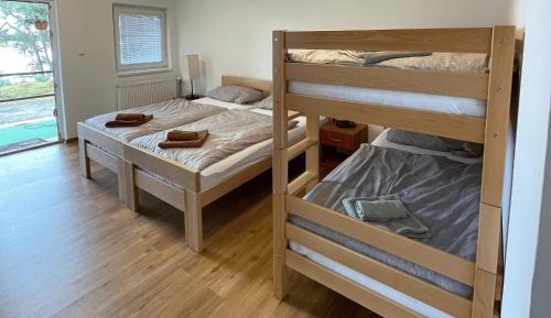 Quadruple Room with Lake View