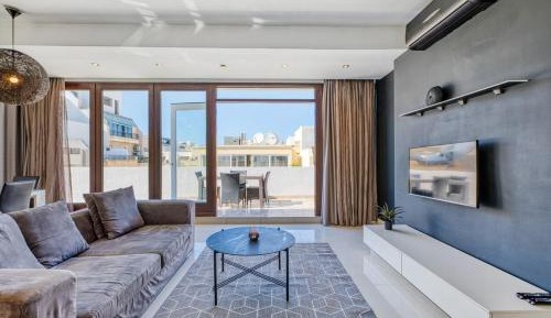 Two-Bedroom Apartment with Partial Ocean View