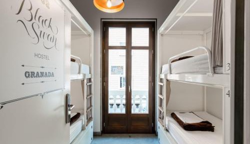 Bed in 4-Bed Dormitory Room