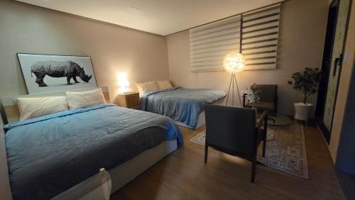 Standard Queen Room with Two Queen Beds