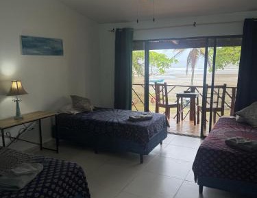 Standard Triple Room with Sea View
