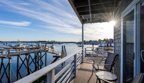 Harborside Waterview King