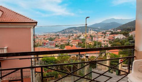 Two-Bedroom Apartment with Balcony and Sea View