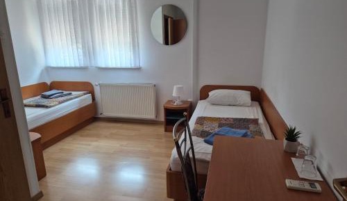 Twin Room with Private Bathroom