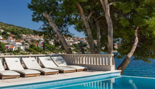 One-Bedroom Villa