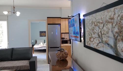 One-Bedroom Apartment with Garden View