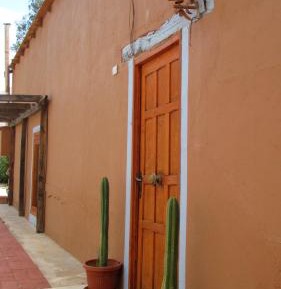 Bungalow (6 Adults)